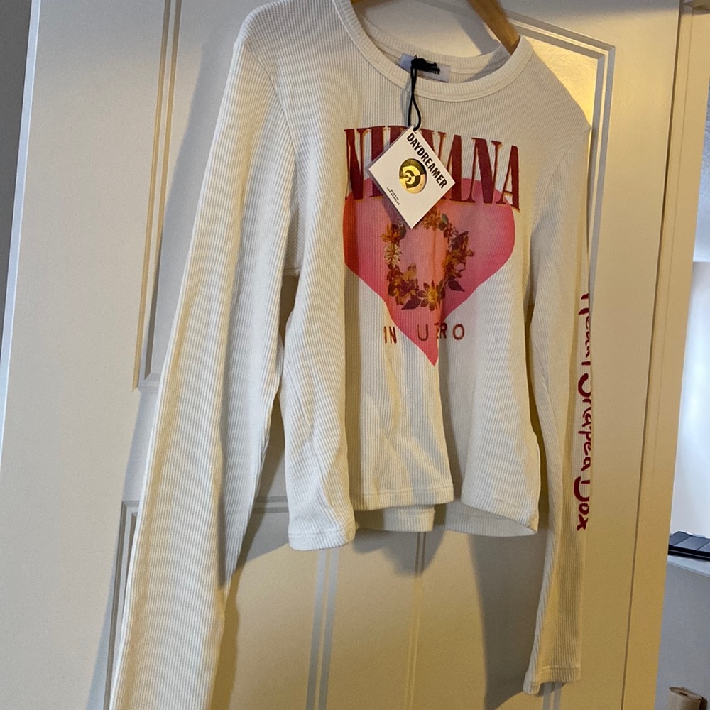 BNWT Cropped Long Sleeve Nirvana thermal tee